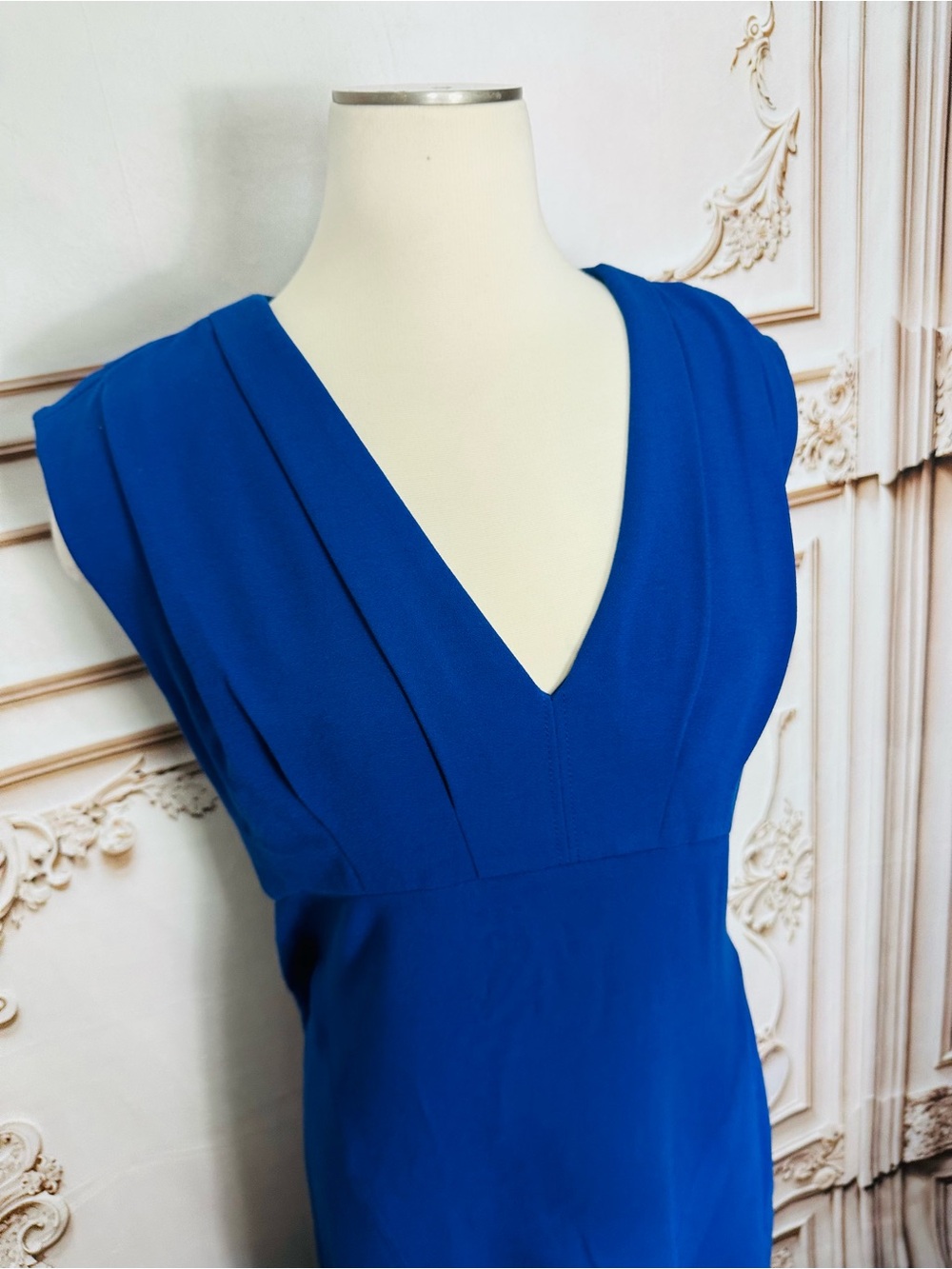 Donna Karan Cobalt V-Neck Midi Dress - Picture 5 of 15